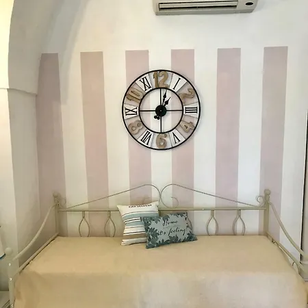 Villa San Nicola, Holidays Home, Historic Retreat 度假居 维纳克斯特里奇